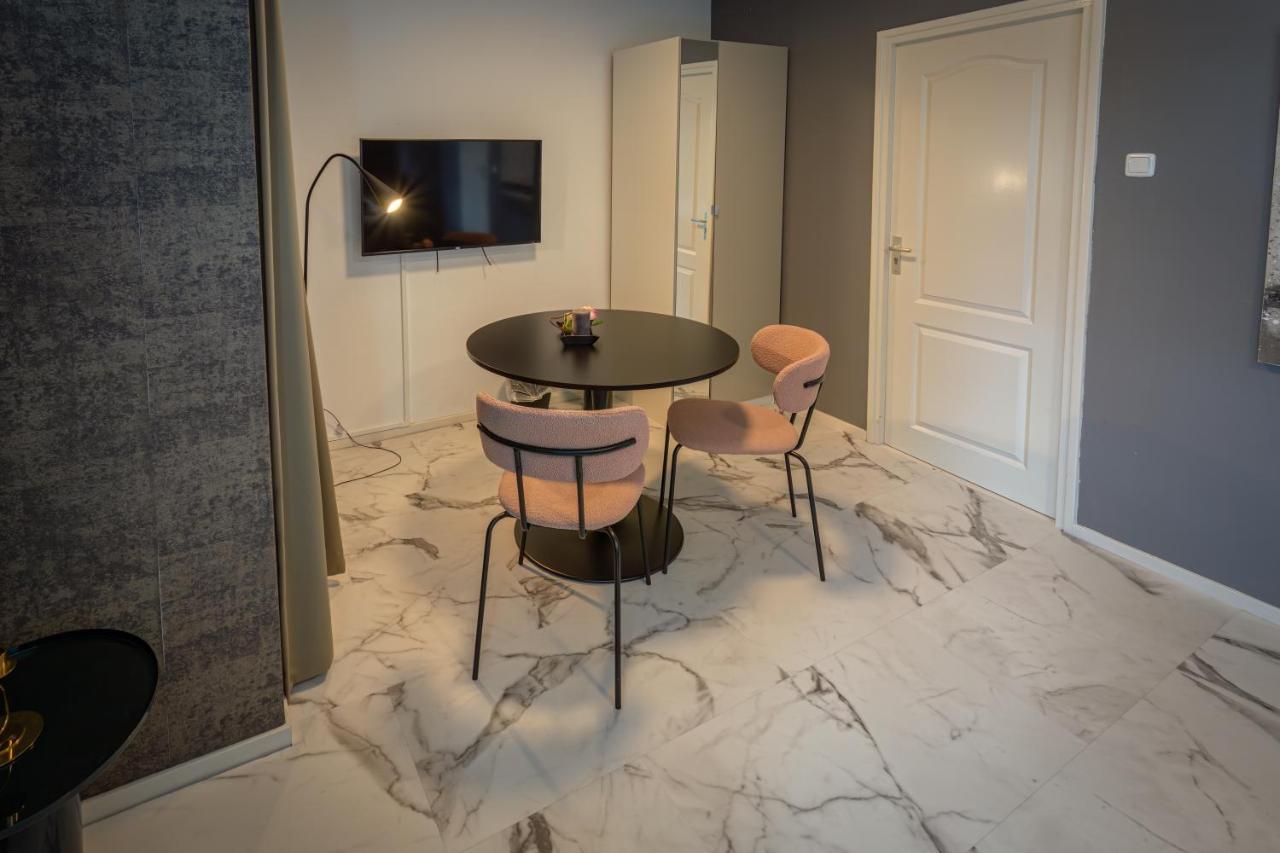 Bed And Breakfast Groningen - Peizerweg Екстериор снимка